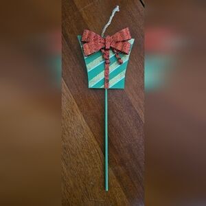 Festive Green and Red Gift Ground Stick/Ornament